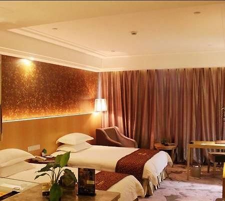 Baocheng Boutique Hotel Ningbo Bagian luar foto